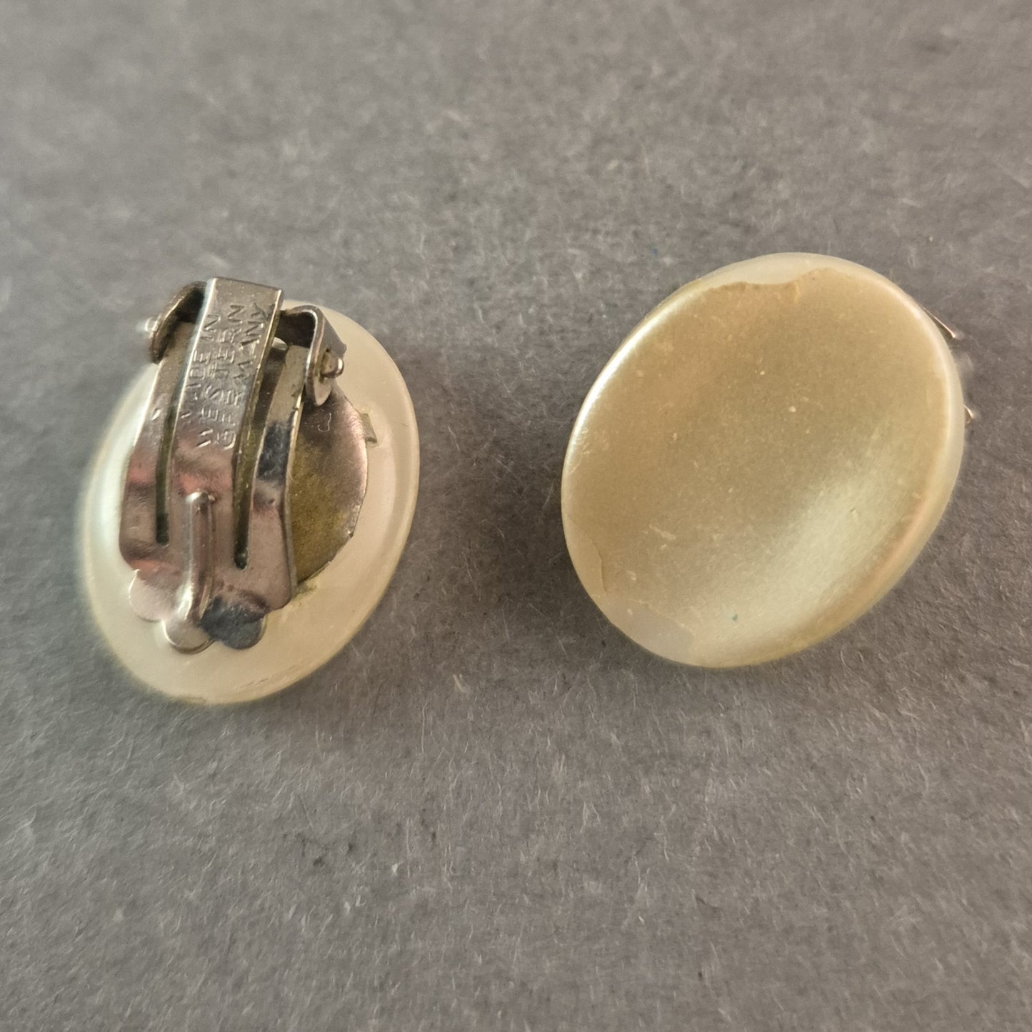 Vintage-Clip-Ohrringe aus Westdeutschland – Cremefarben