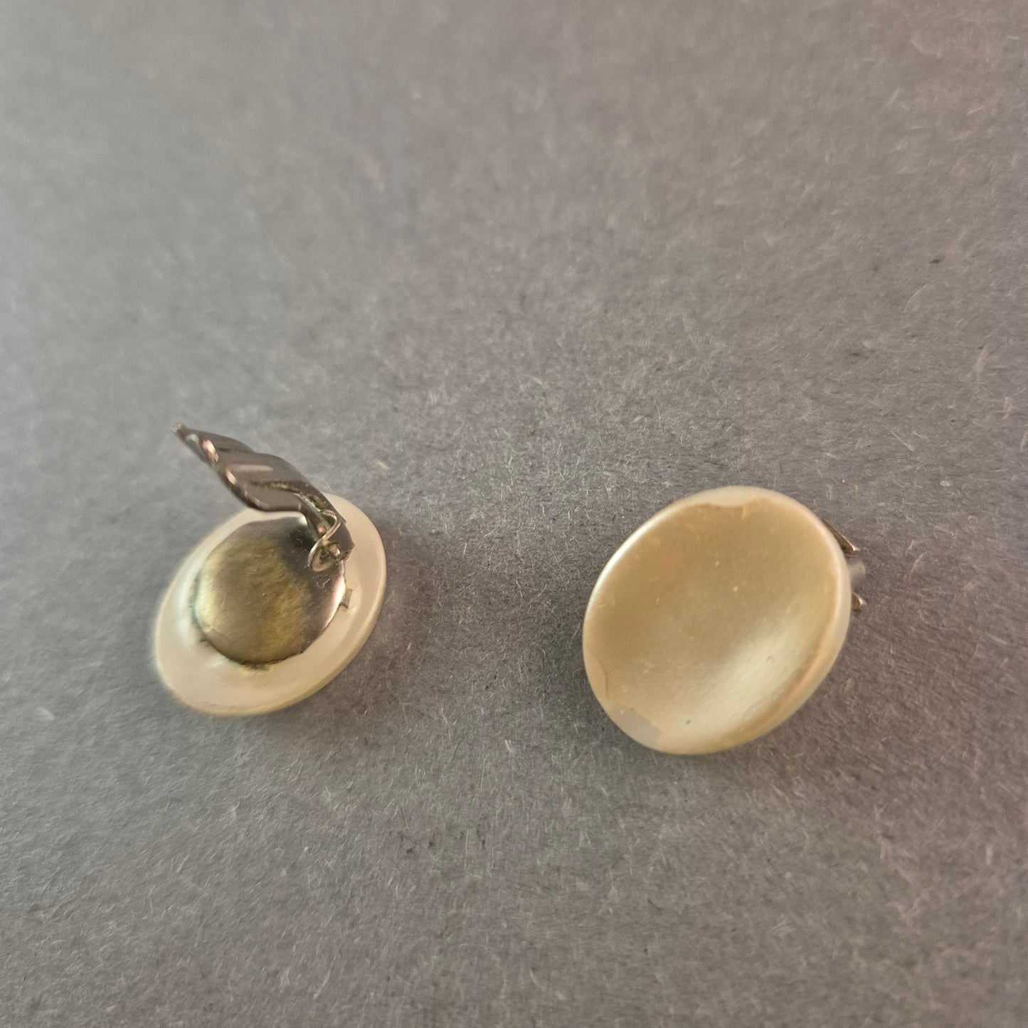 Vintage-Clip-Ohrringe aus Westdeutschland – Cremefarben