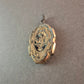 Antiker Medaillon-Anhänger – Filigrane Gravur mit nostalgischem Charme