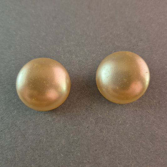 Elegante Vintage Clip-Ohrringe in Champagnergold – Klassischer Retro-Stil