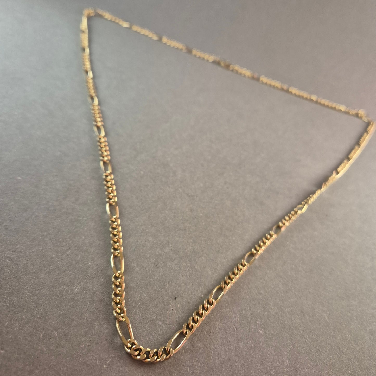 Vergoldete Figarokette – Zeitlose Eleganz für Herren & Damen