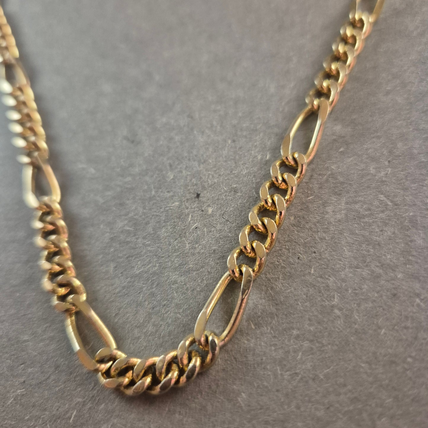 Vergoldete Figarokette – Zeitlose Eleganz für Herren & Damen