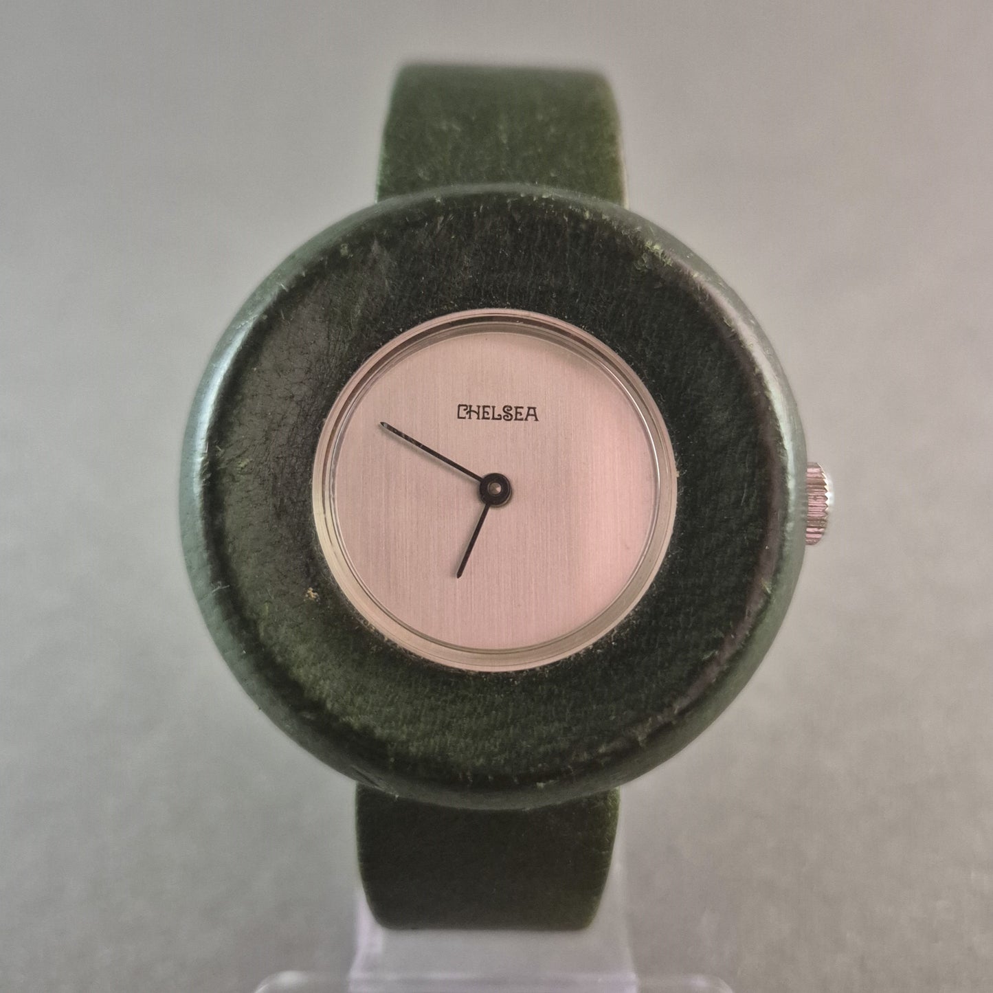 Außergewöhnliche Chelsea Damenarmbanduhr – Grünes Design mit Lederbezug