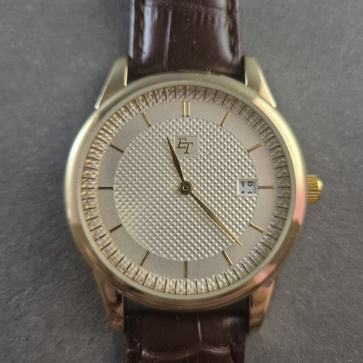 Elegante ET Armbanduhr – Klassisches Design mit Lederarmband