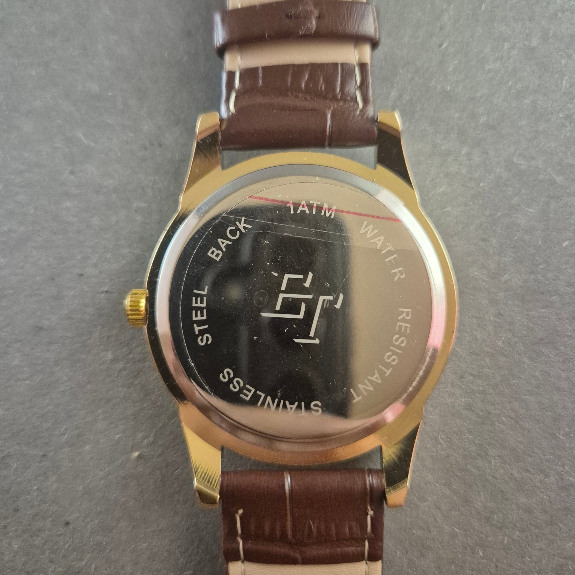 Elegante ET Armbanduhr – Klassisches Design mit Lederarmband