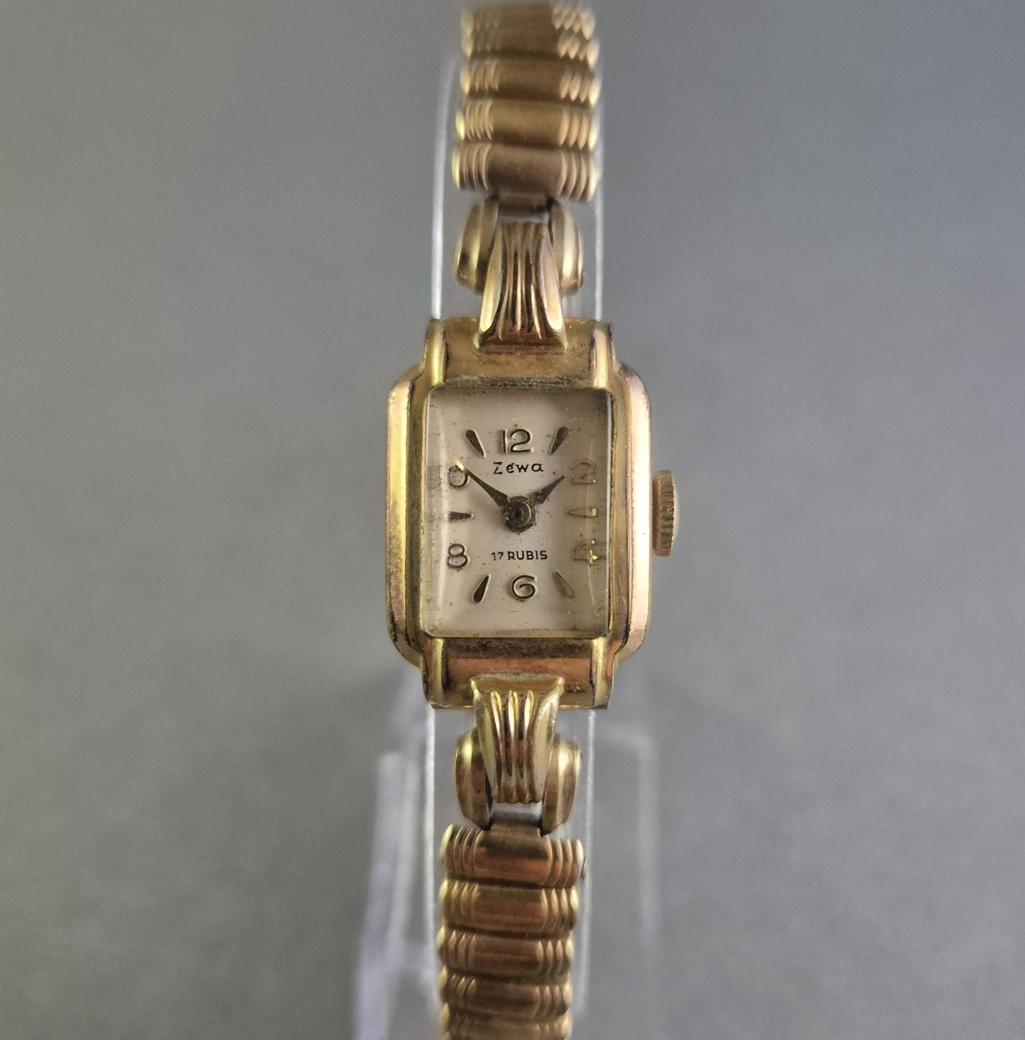 Vintage Zewa Damenarmbanduhr – Eleganter Klassiker mit mechanischem Uhrwerk