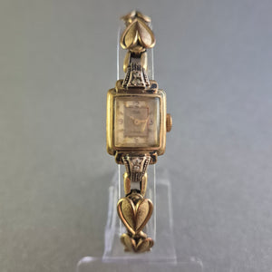Exklusive Carla Damenarmbanduhr – Vintage-Schmuckstück mit Herzmotiv