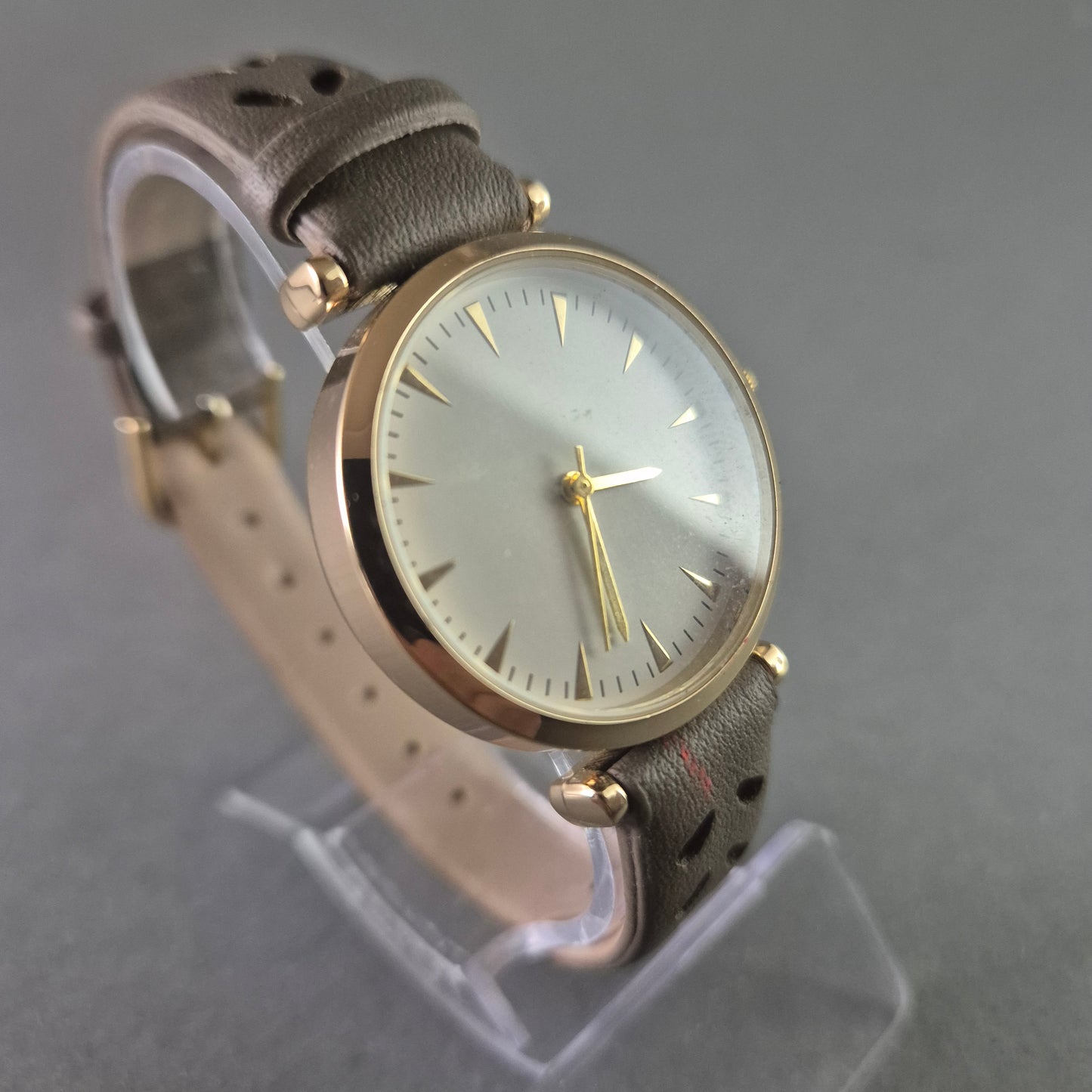 JG Damenarmbanduhr – Schlichtes Design mit Lederarmband