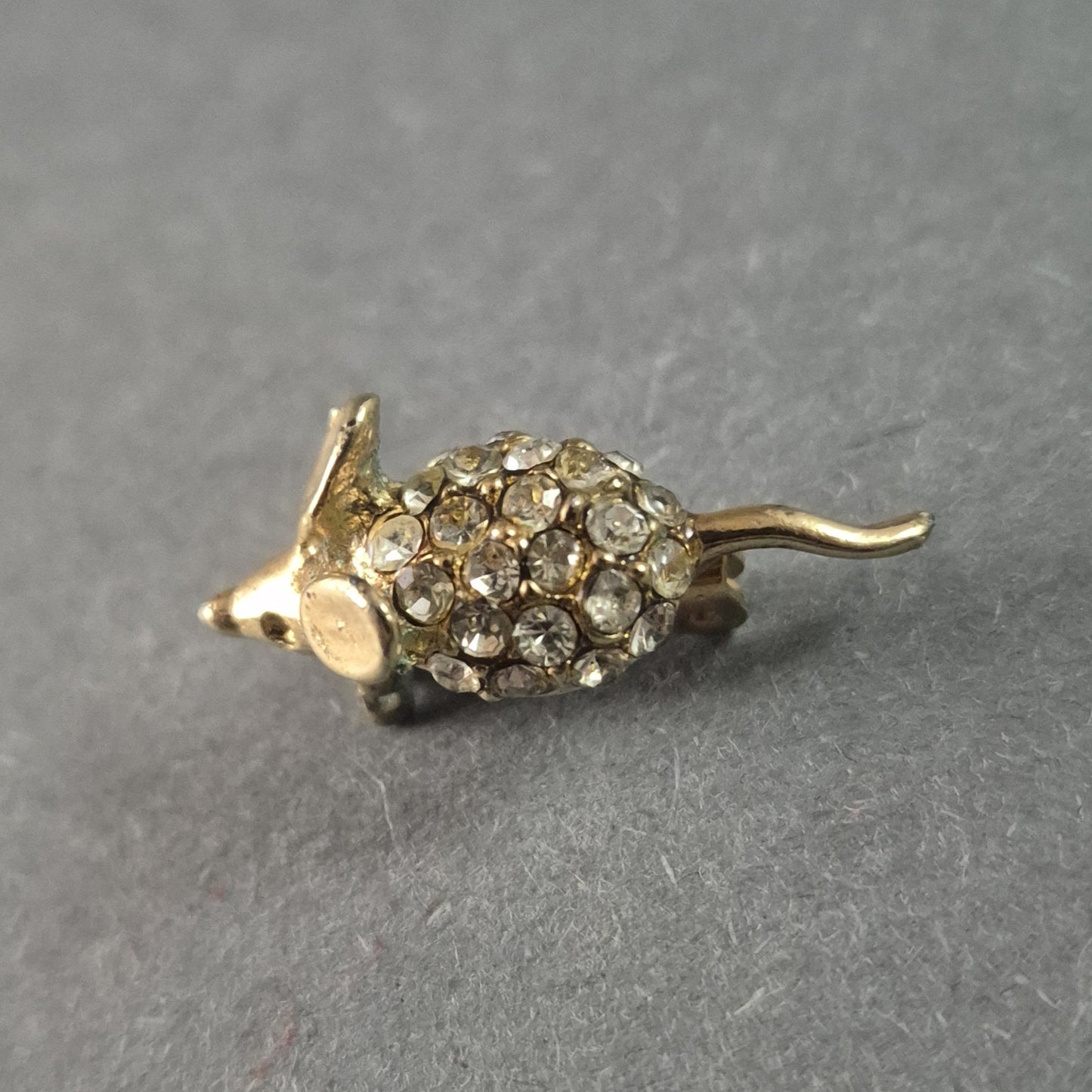 Vintage Mäuse-Brosche mit Strasssteinen – Eleganter Retro-Charme