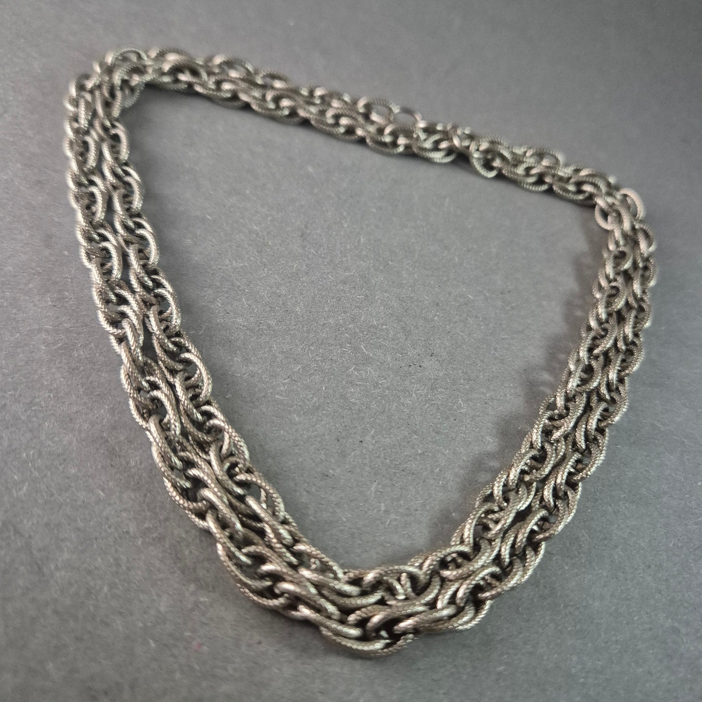 Schwere Vintage Halskette aus Silber Robustes Design