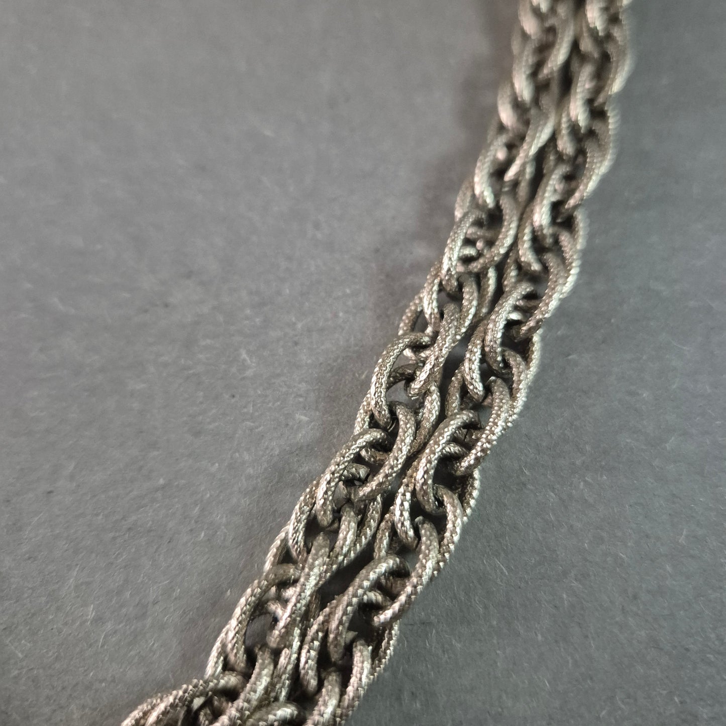 Schwere Vintage Halskette aus Silber Robustes Design
