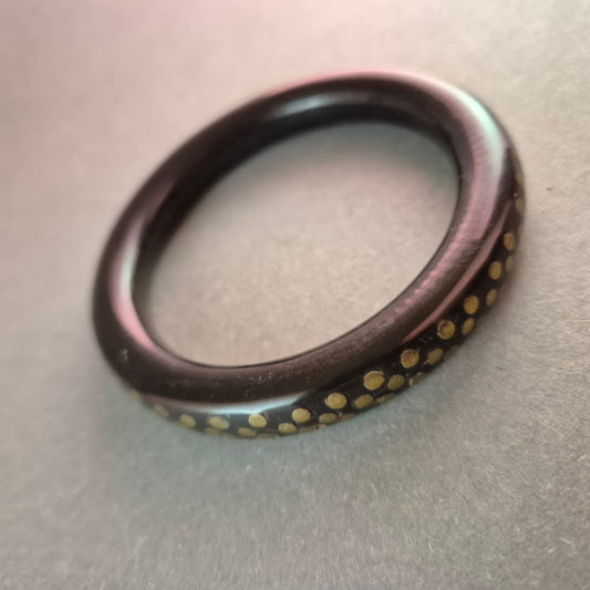 Armreif mit goldenen Akzenten Klassischer Stil für jeden Anlass