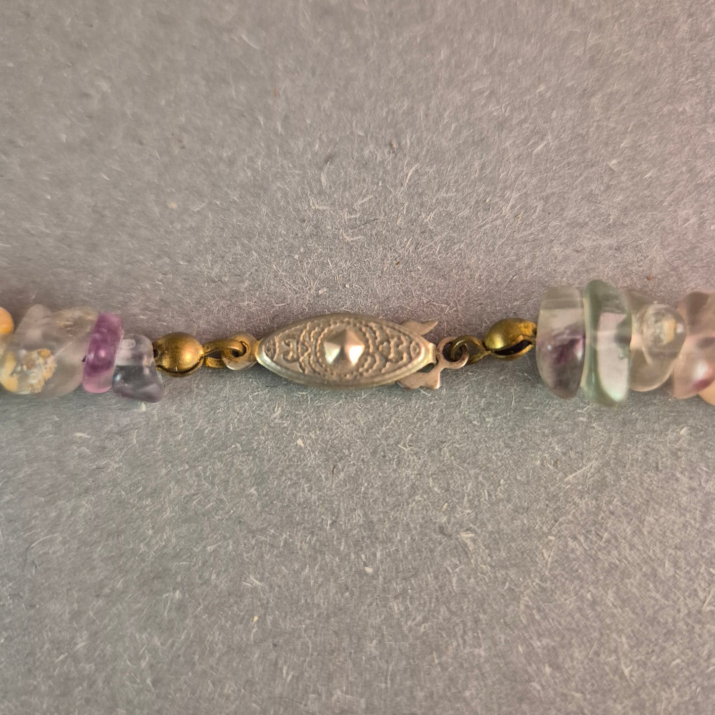 Fluorit Edelstein-Kette Natürliche Eleganz mit Vintage-Verschluss