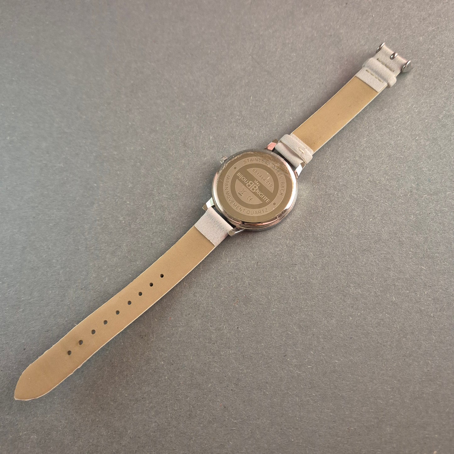 Stilvolle Bijou Brigitte Damenarmbanduhr – Zeitloses Design in Weiß