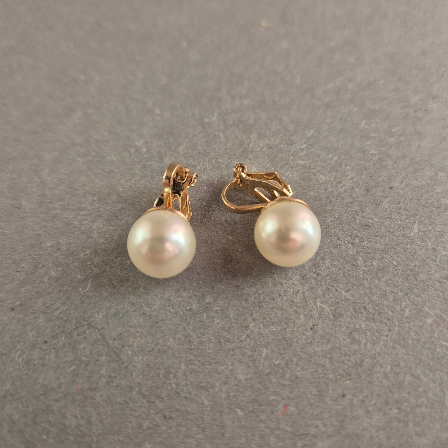 Elegante Vintage-Ohrringe mit Perlen – Klassischer Stil