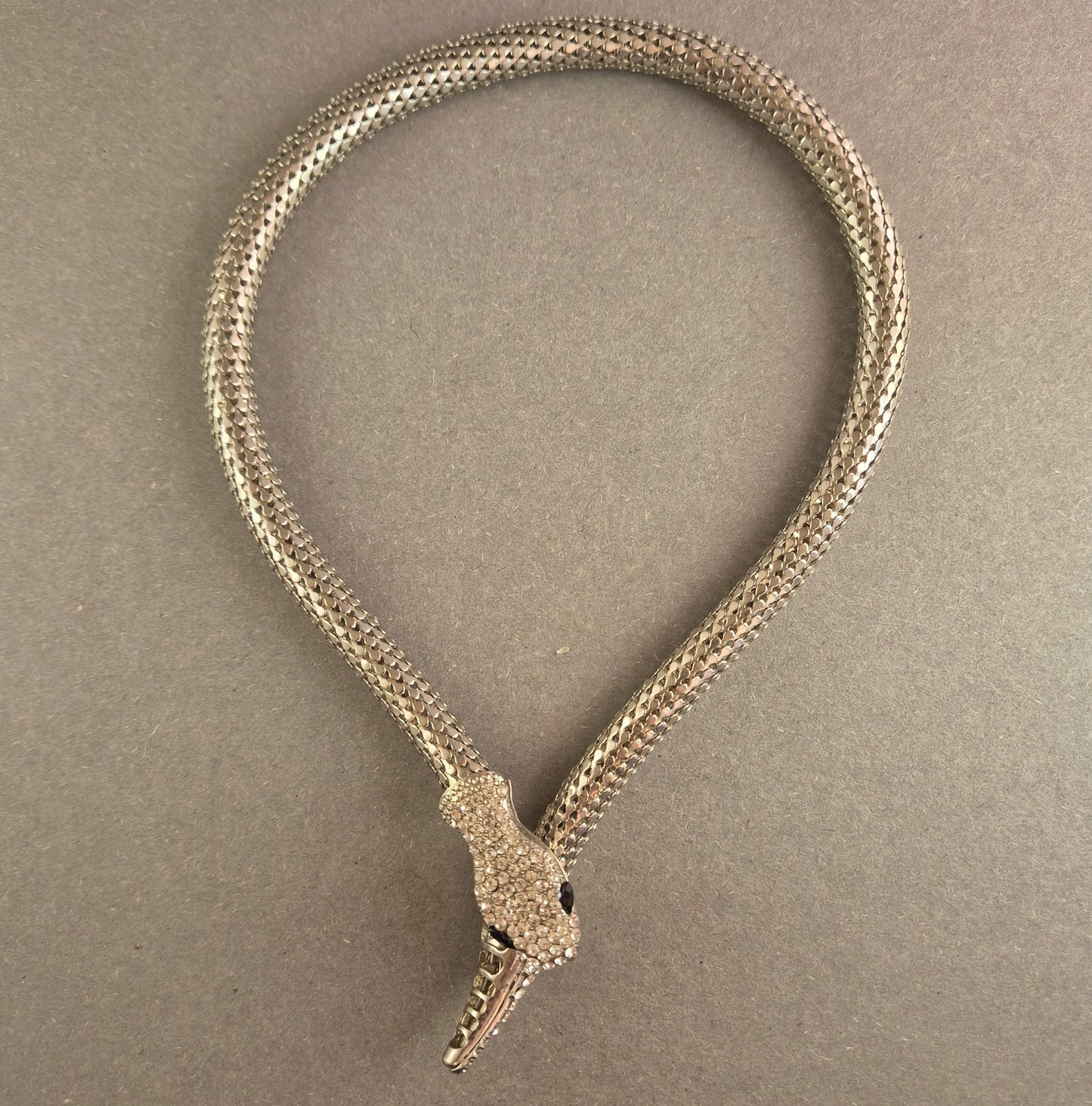 Exklusive Schlangen Halskette mit Strass