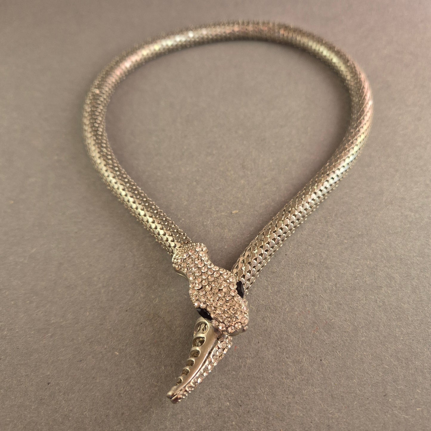 Exklusive Schlangen Halskette mit Strass