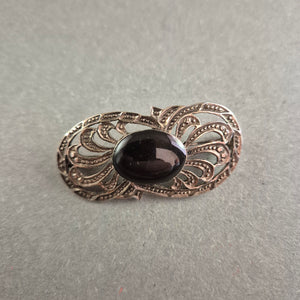 Antike Silberbrosche mit Onyx – Elegantes Jugendstil-Design