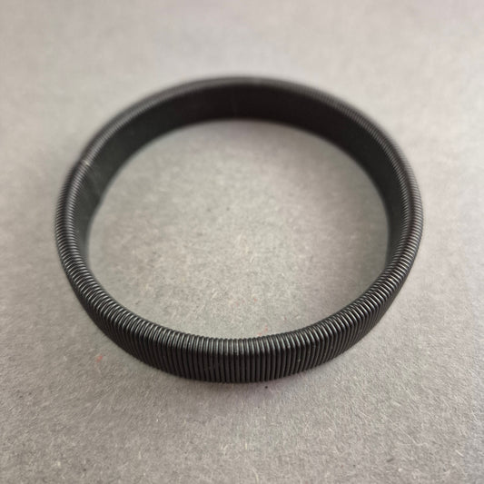 Schwarzes Edelstahlarmband – Flexibles Design für modernen Look