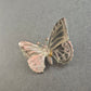 Vintage Schmetterlingsbrosche – Verspieltes Design in Silberoptik