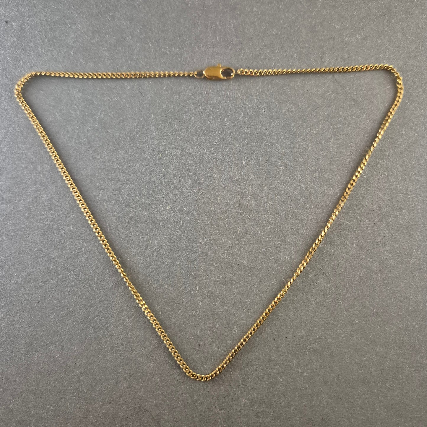 Vergoldete Panzerkette mit Karabinerverschluss – Klassisches Design