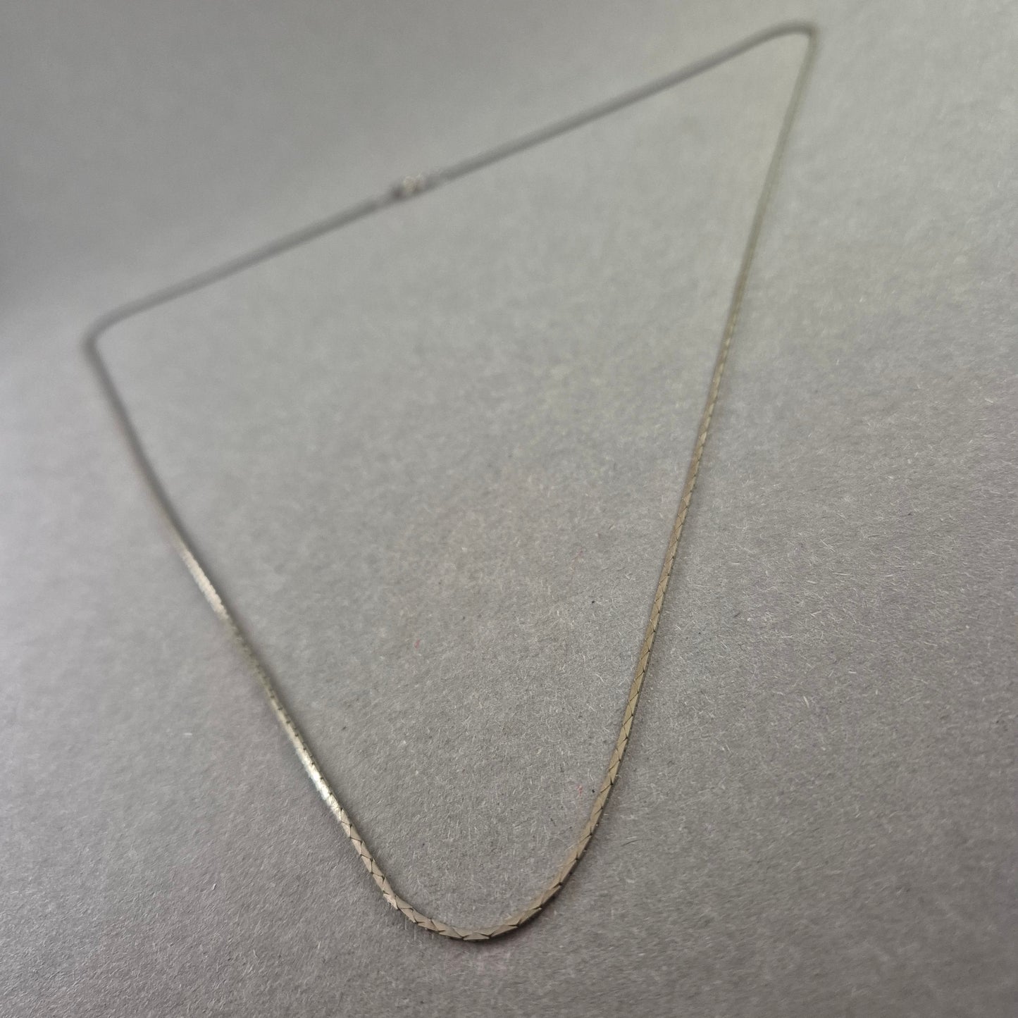 Feine Vintage-Halskette aus Silber – Zarte Struktur für eleganten Look