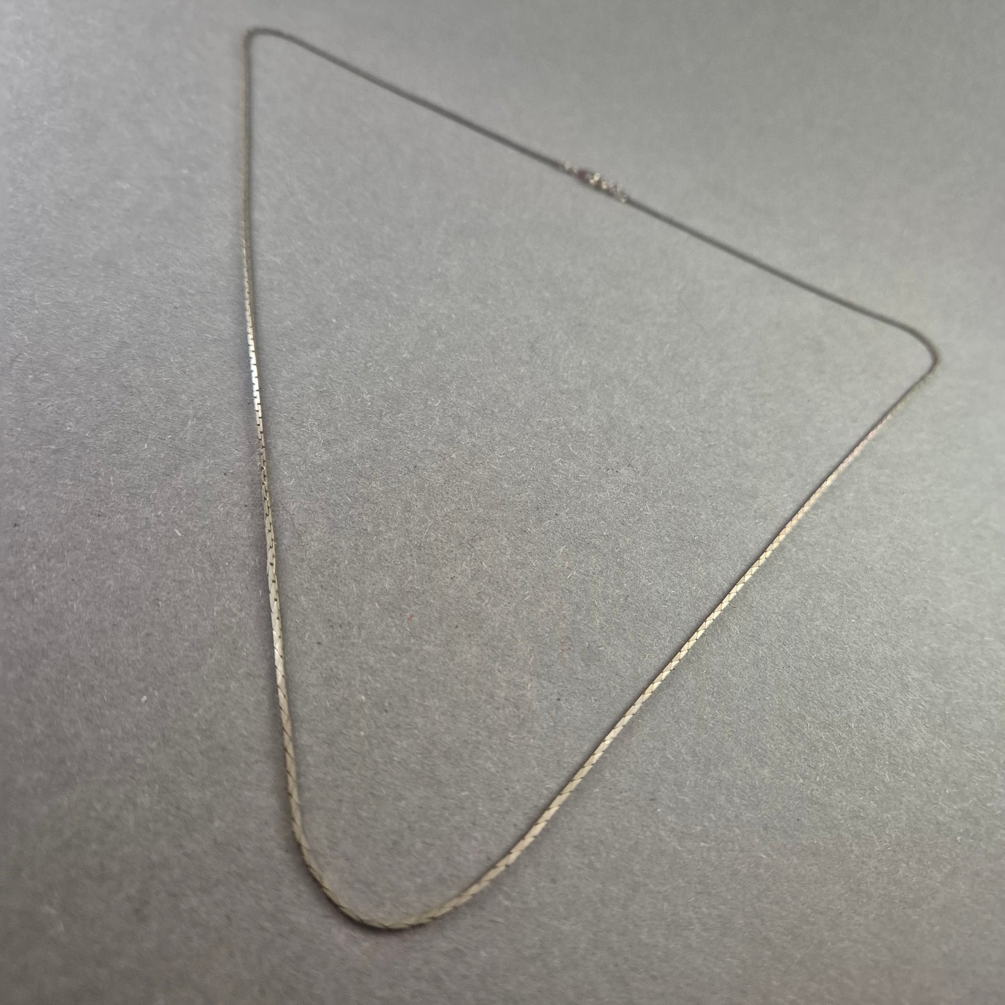 Feine Vintage-Halskette aus Silber – Zarte Struktur für eleganten Look