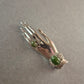 Vintage Anhänger Hand mit Ring Silberfarbener Statement-Schmuck