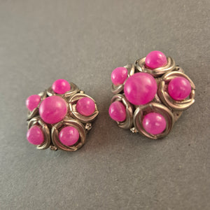 Vintage-Clip-Ohrringe von Sonia – Silberfarben mit pinken Cabochons