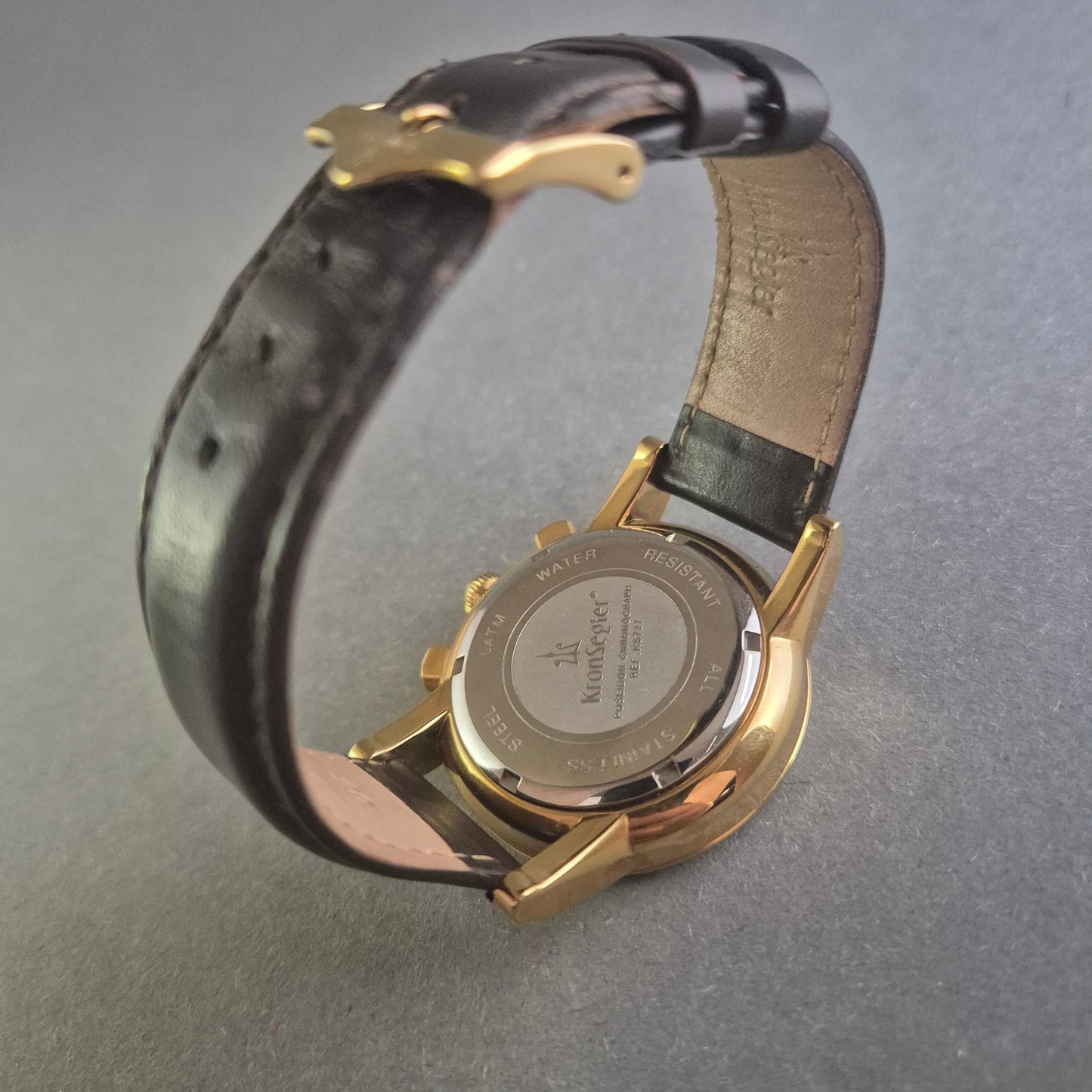 Kronsegler Uhr Armbanduhr Goldener Chronograph mit sportlich-eleganter Note