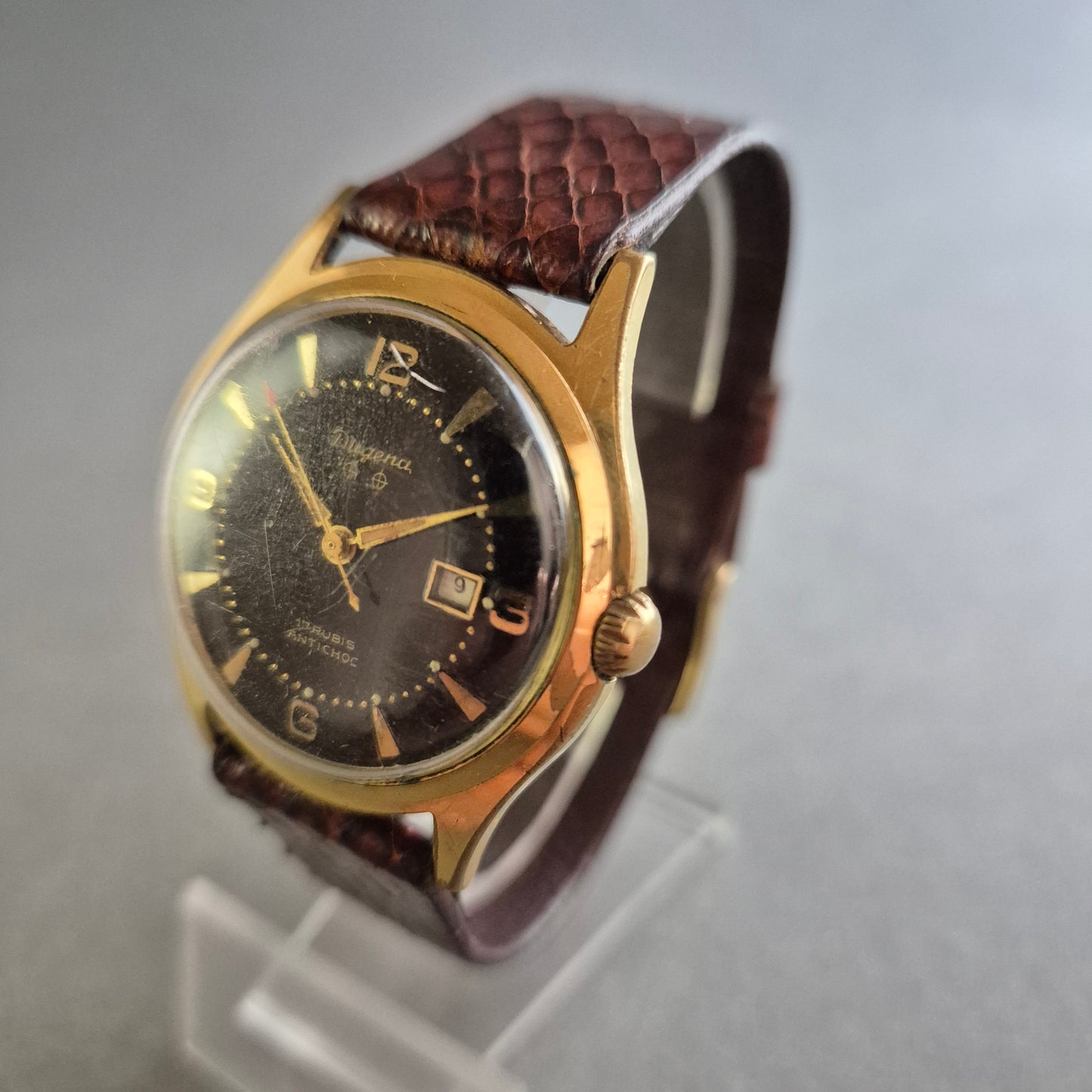 Dugena Uhr Armbanduhr Vintage-Charme mit 17 Rubinen u. Datumsanzeige