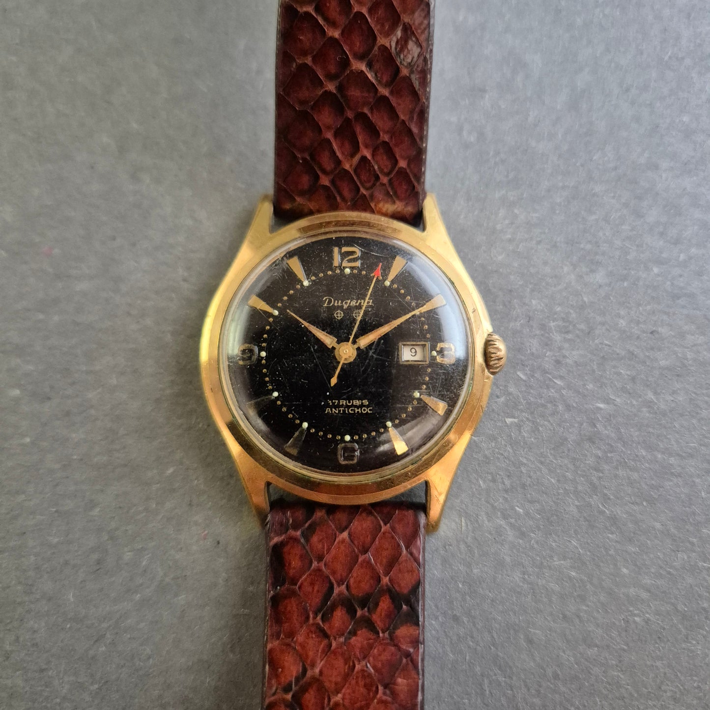 Dugena Uhr Armbanduhr Vintage-Charme mit 17 Rubinen u. Datumsanzeige