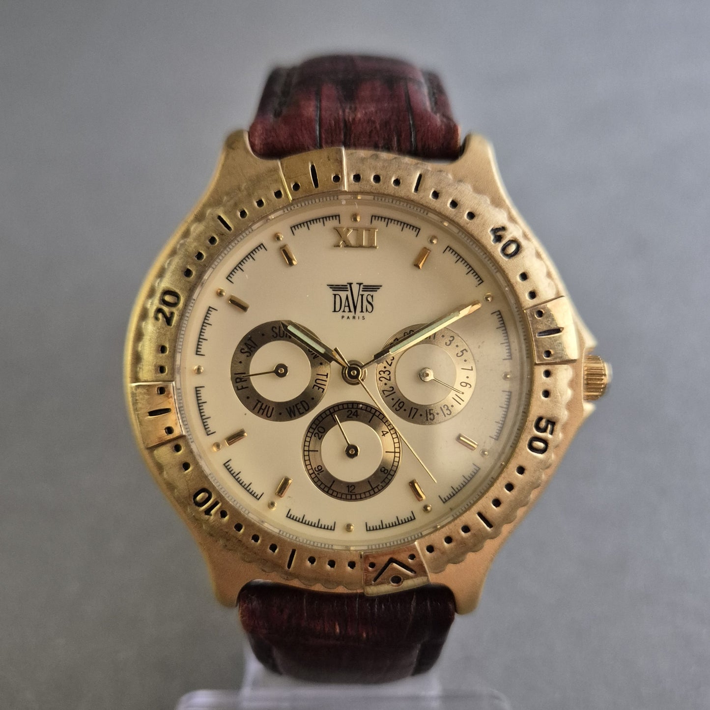 Klassische Davis Uhr Herrenarmbanduhr – Vintage-Chronograph mit Pariser Flair