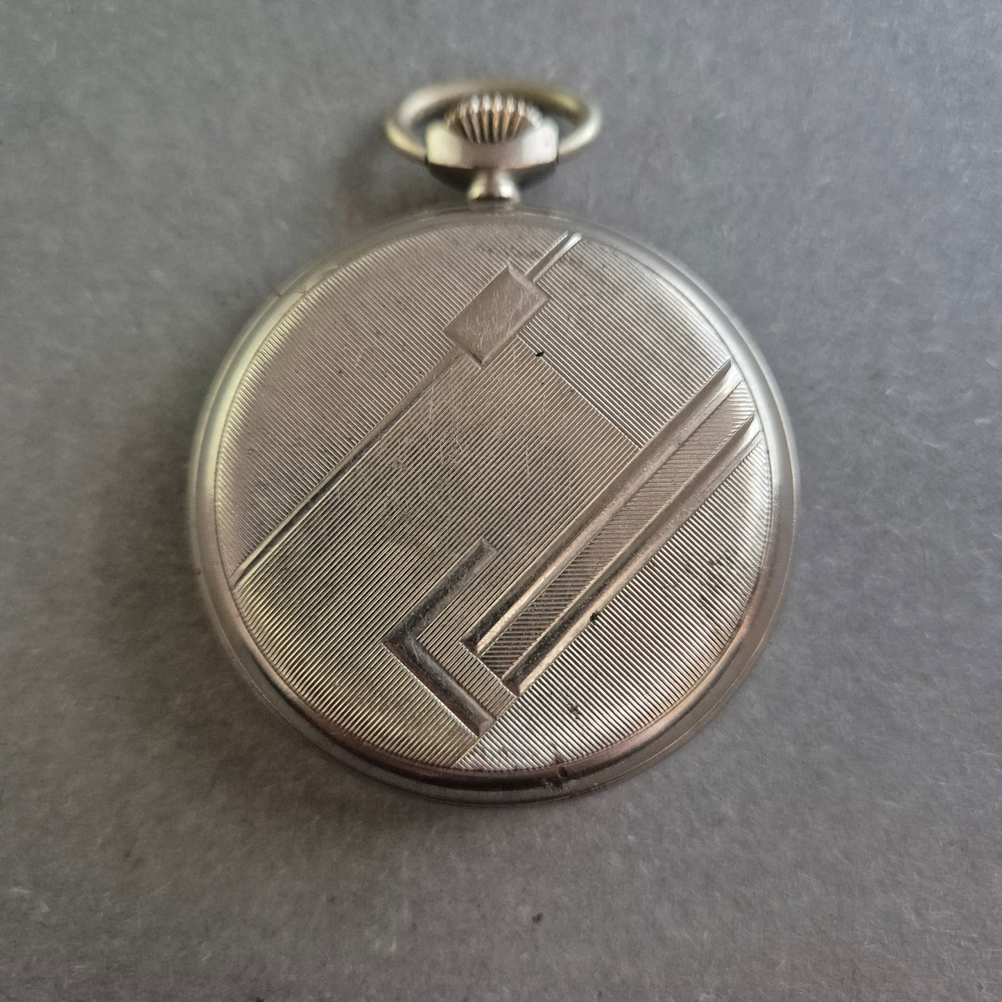 Antike Taschenuhr Herrenuhr – Klassisches Design mit Guillochiertem Gehäuse