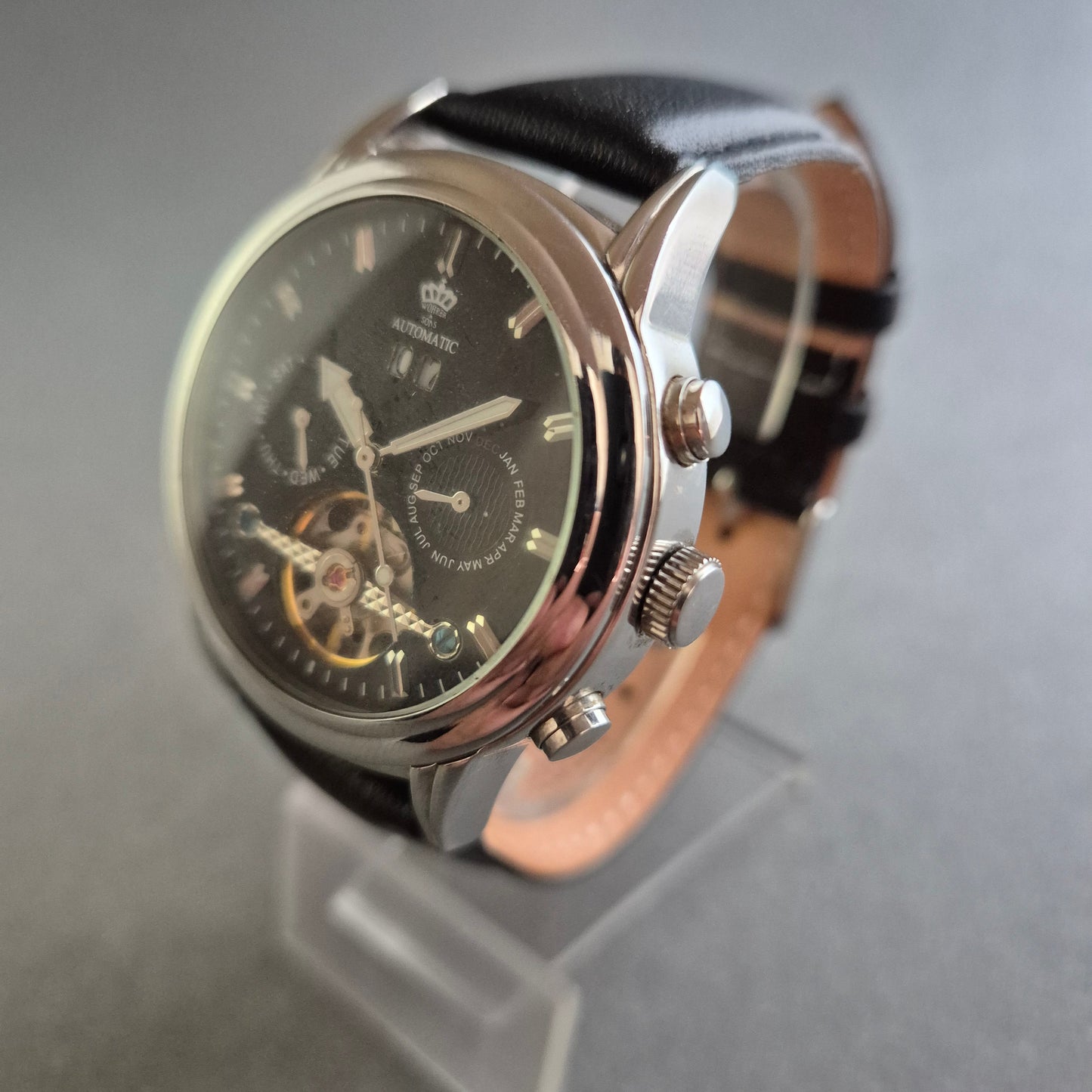 Herrenarmbanduhr Automatik Kalenderfunktion & Sichtfenster