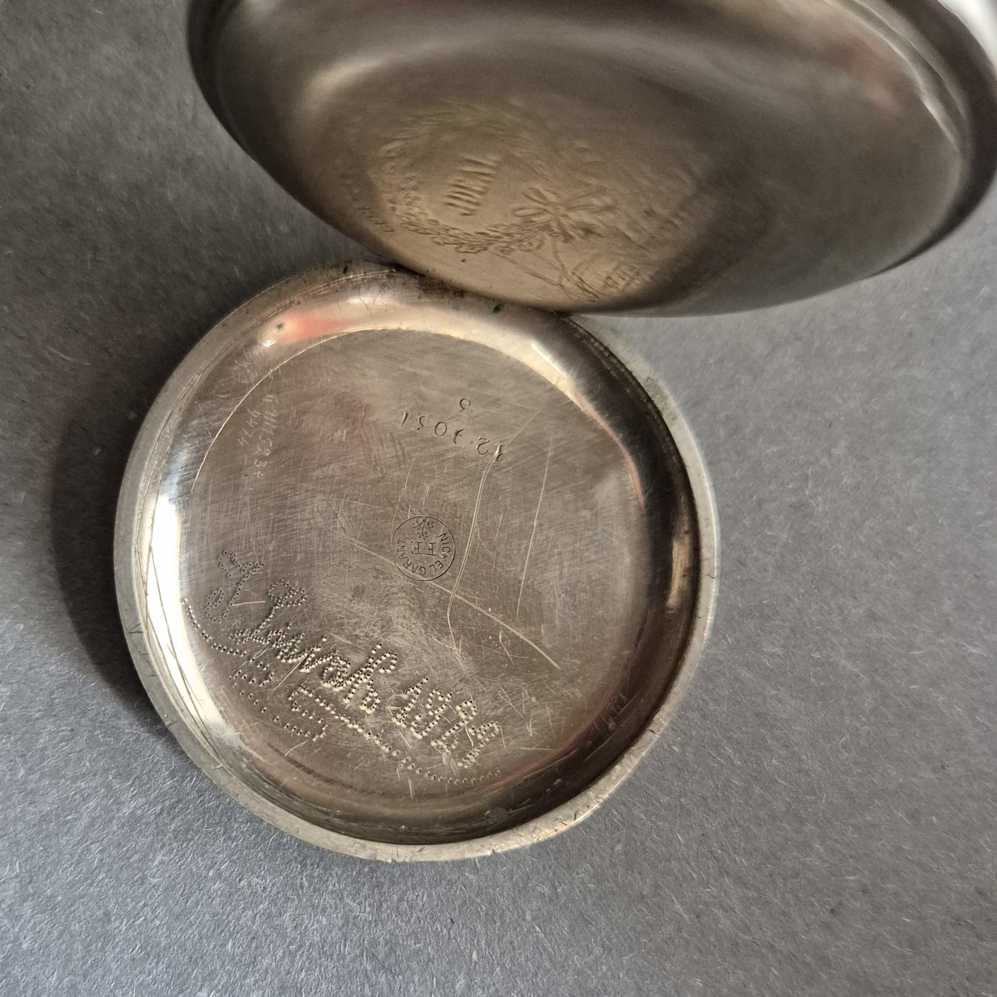 Antike JDEAL Taschenuhr Herrenuhr Eleganter Savonnette Stil