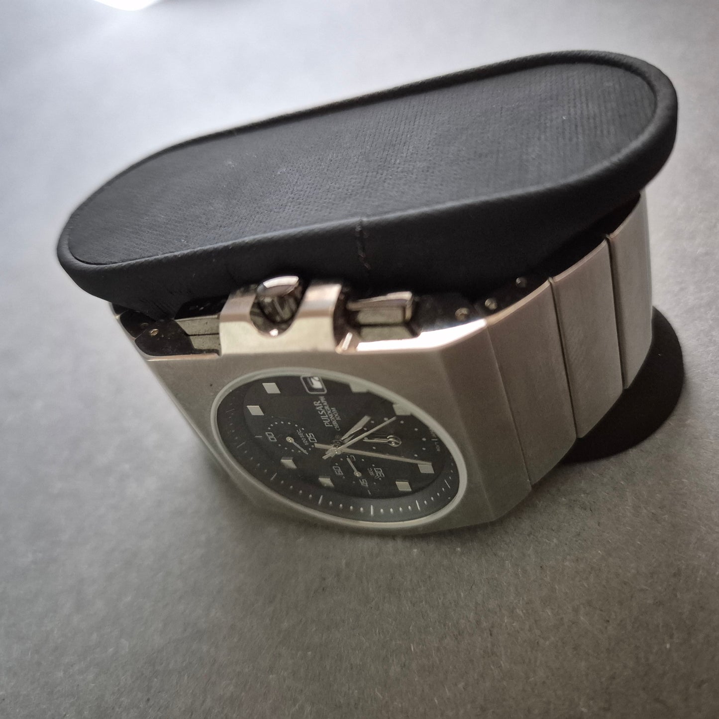 Pulsar Uhr Herrenarmbanduhr Japanischer Chronograph im Retro-Look