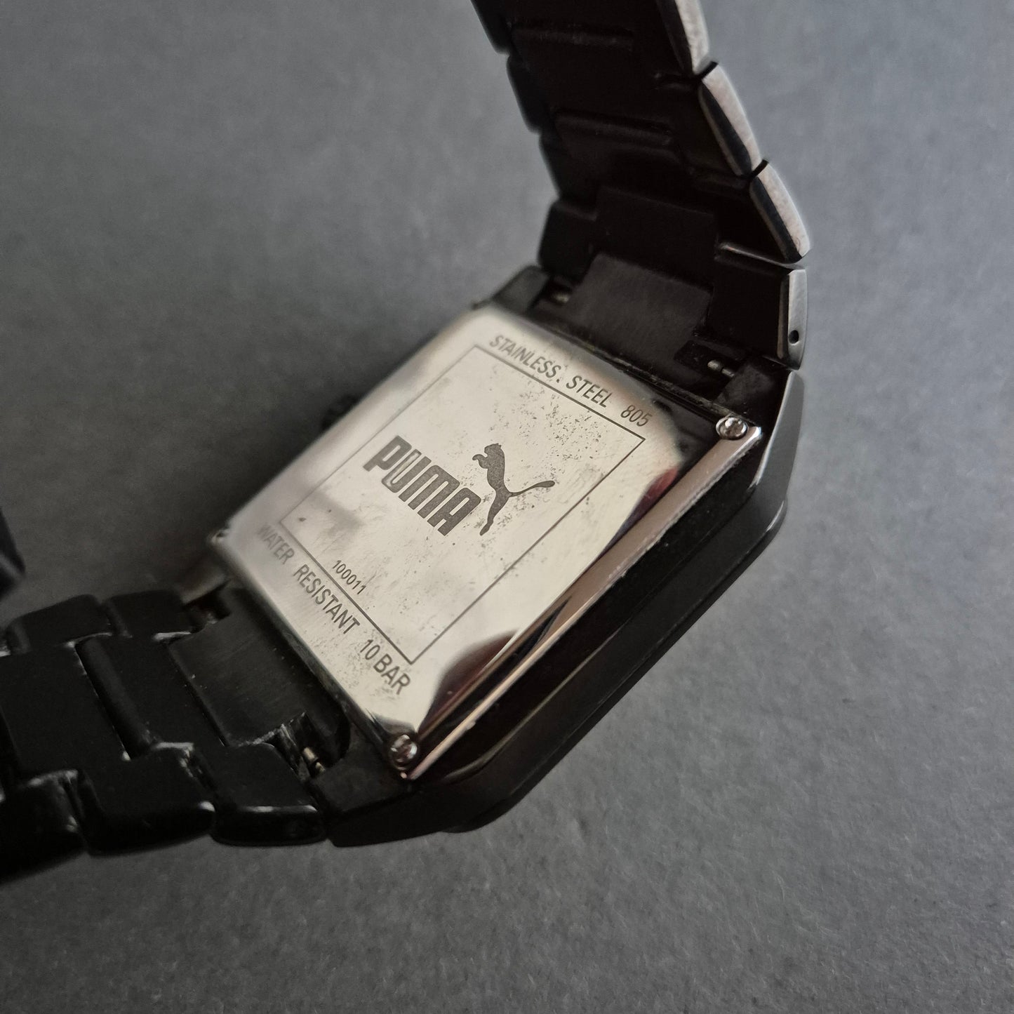 Sportliche Puma Uhr Herrenarmbanduhr – Maskulines Design mit Stoppfunktion