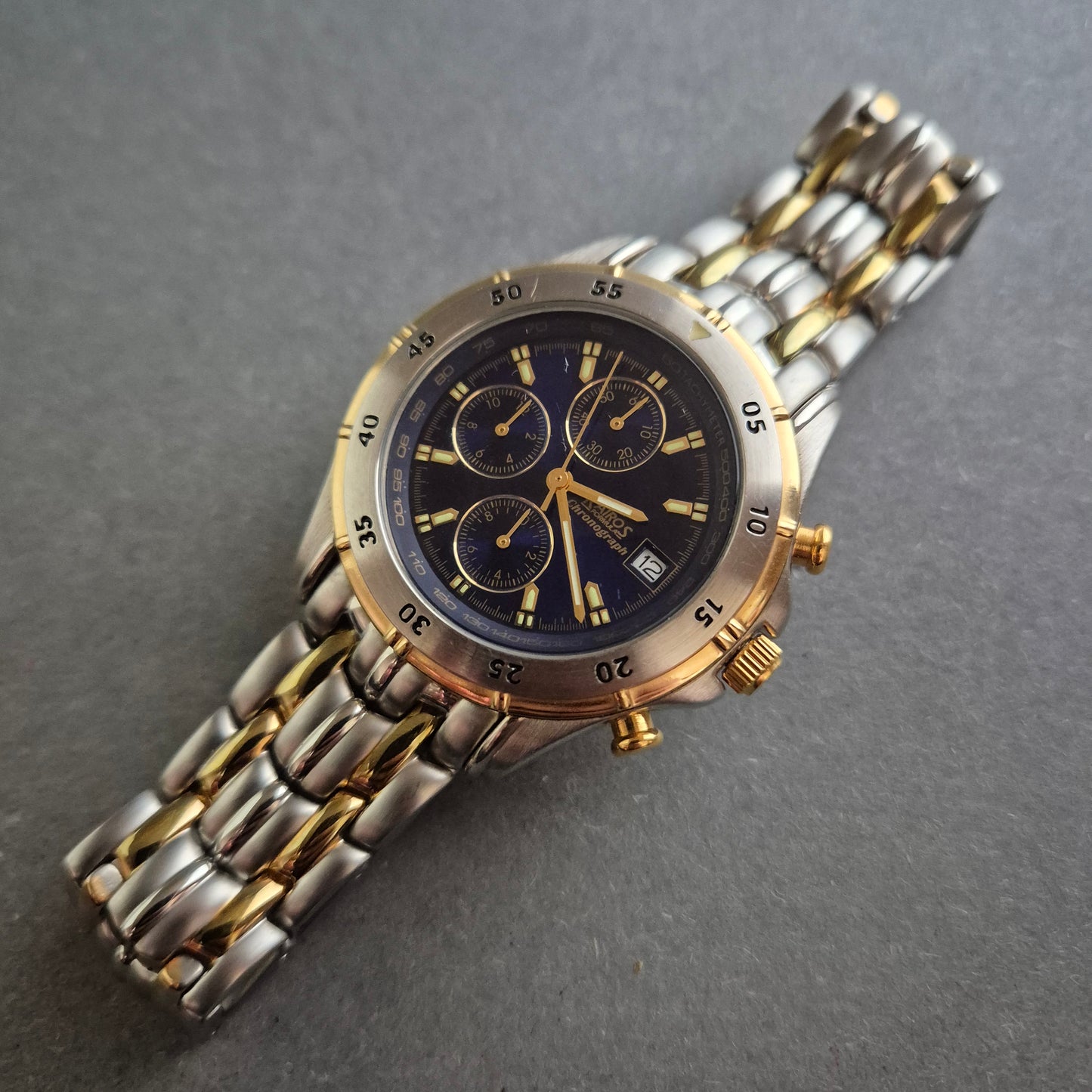 Kairos Uhr Herrenchronograph Zweifarbiger Klassiker mit sportlicher Eleganz