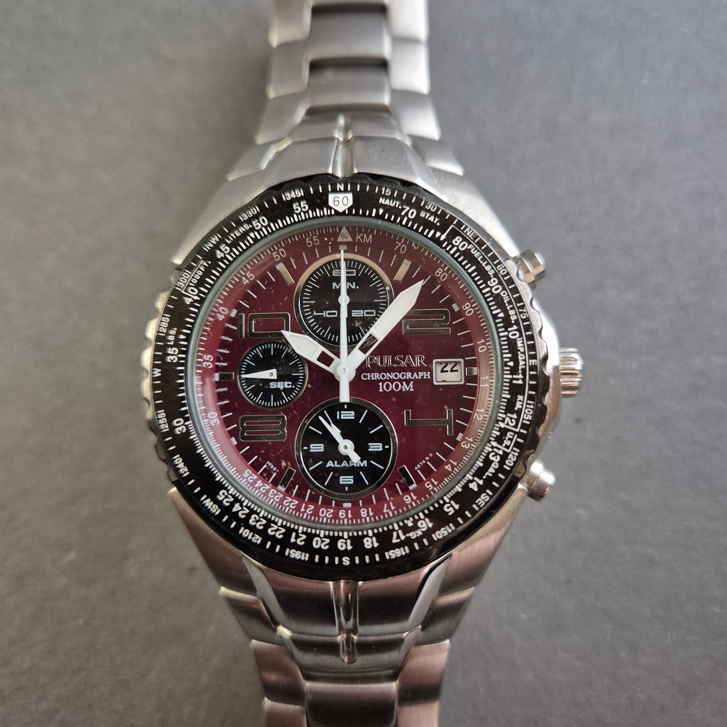Pulsar Uhr Herrenarmbanduhr Chronograph 100 m Wasserdichte