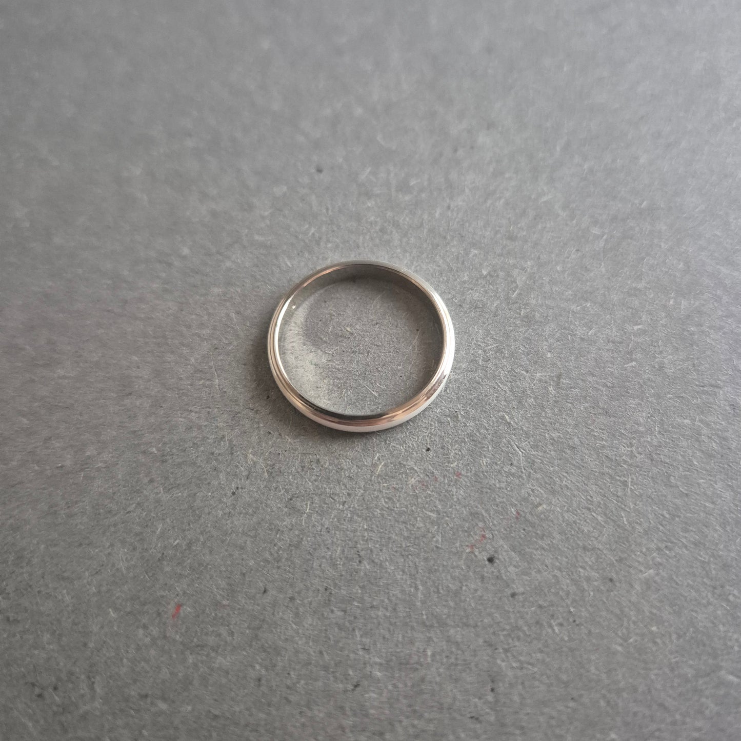 Schlichter Silberring – Klassischer Bandring im zeitlosen Design