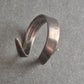 Modernistischer Silberring 925 – Offenes Wickeldesign mit Patina