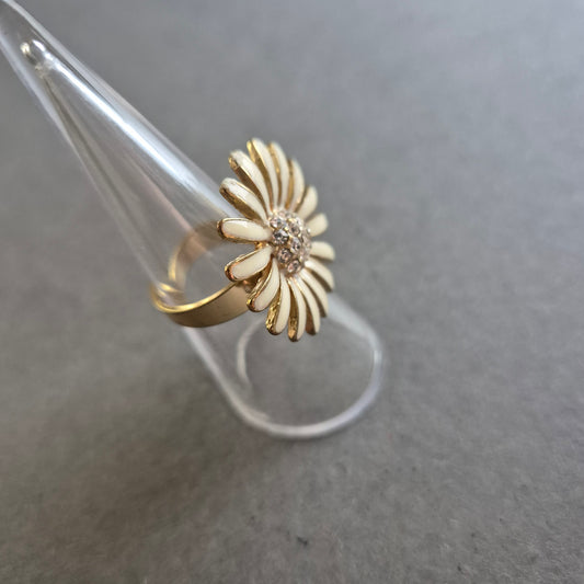 Großer Vintage-Ring mit Emaille-Blume – Gänseblümchen-Look & Strass
