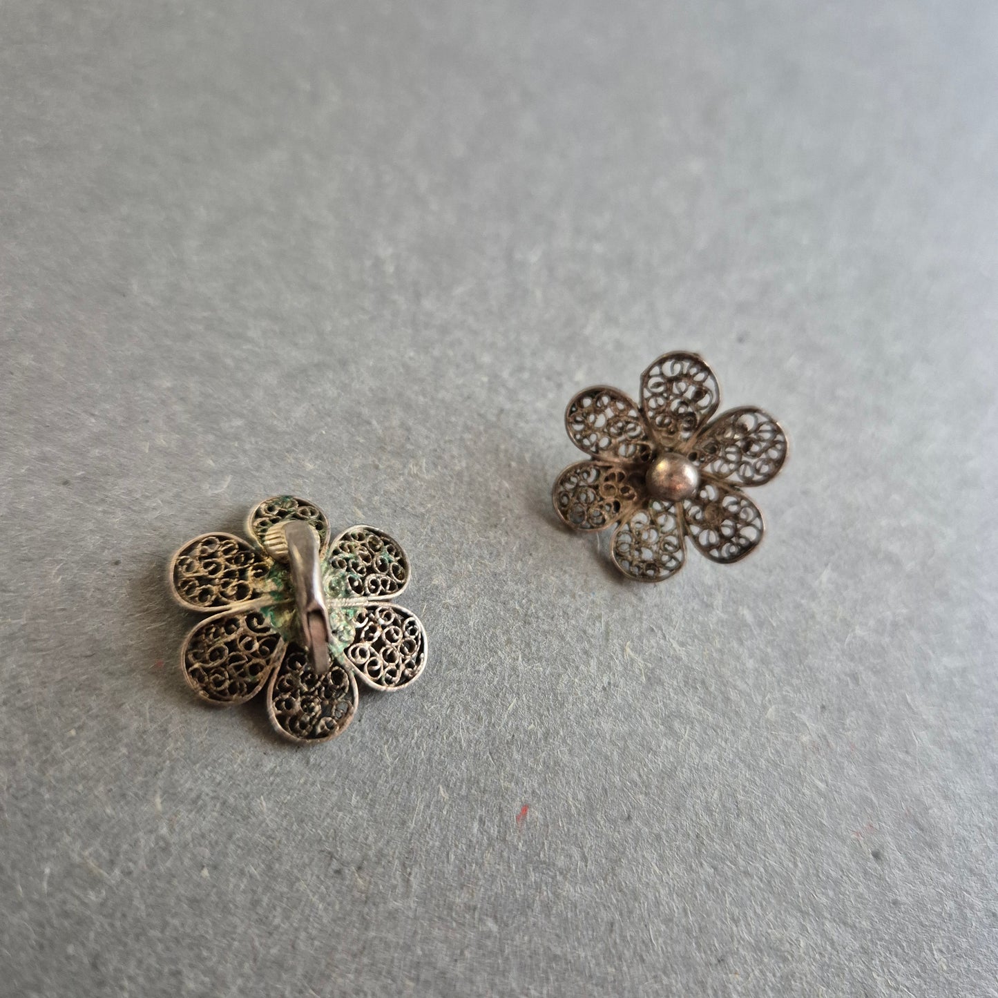 Vintage Filigran-Ohrringe in Blütenform aus Silber