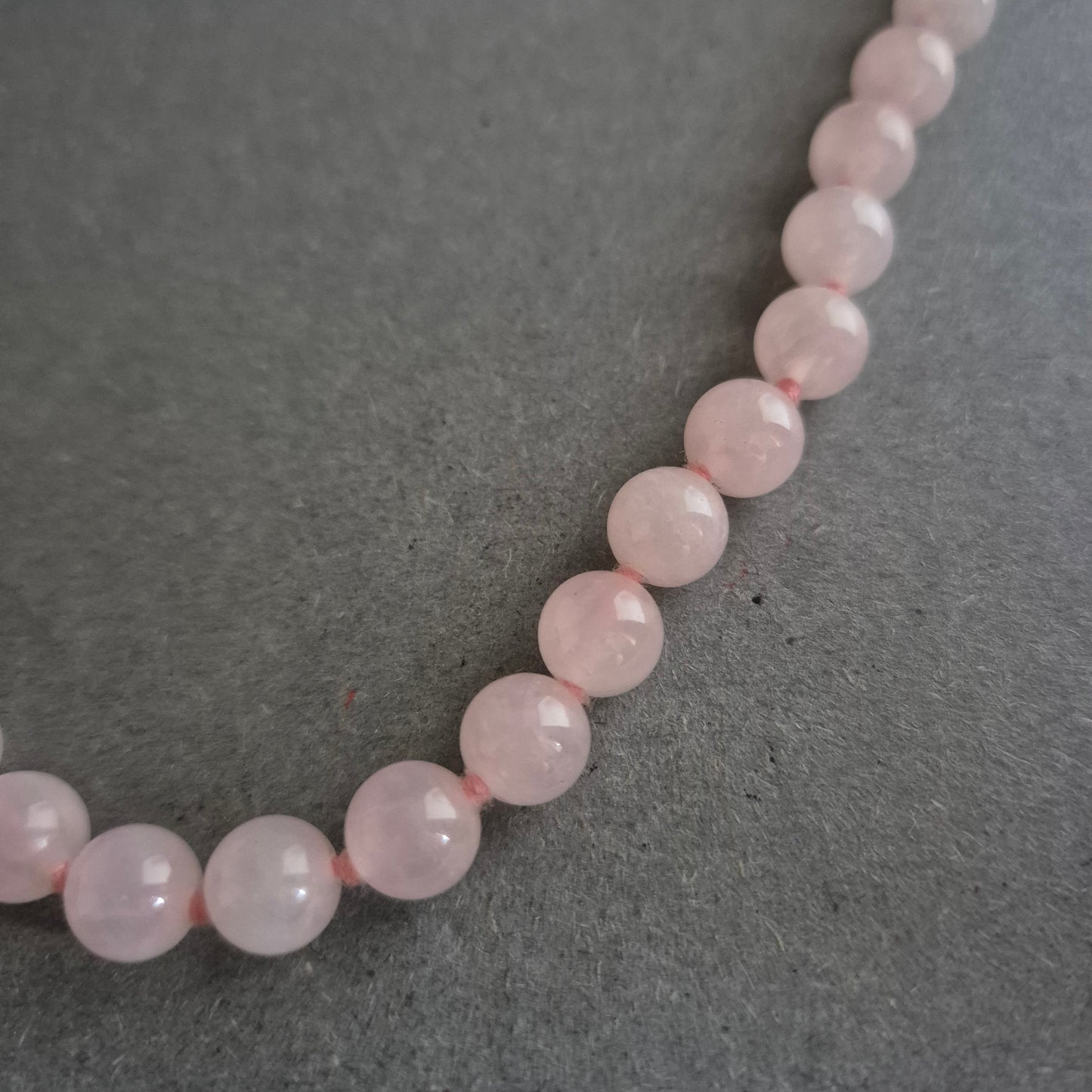 Rosenquarz-Kette – Sanfte Eleganz in zartem Rosa