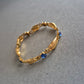 Vergoldetes Vintage-Armband mit blauen Steinen – Elegant und filigran