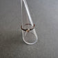 Dunkler Minimal-Ring mit Steinbesatz – Schlicht & elegant