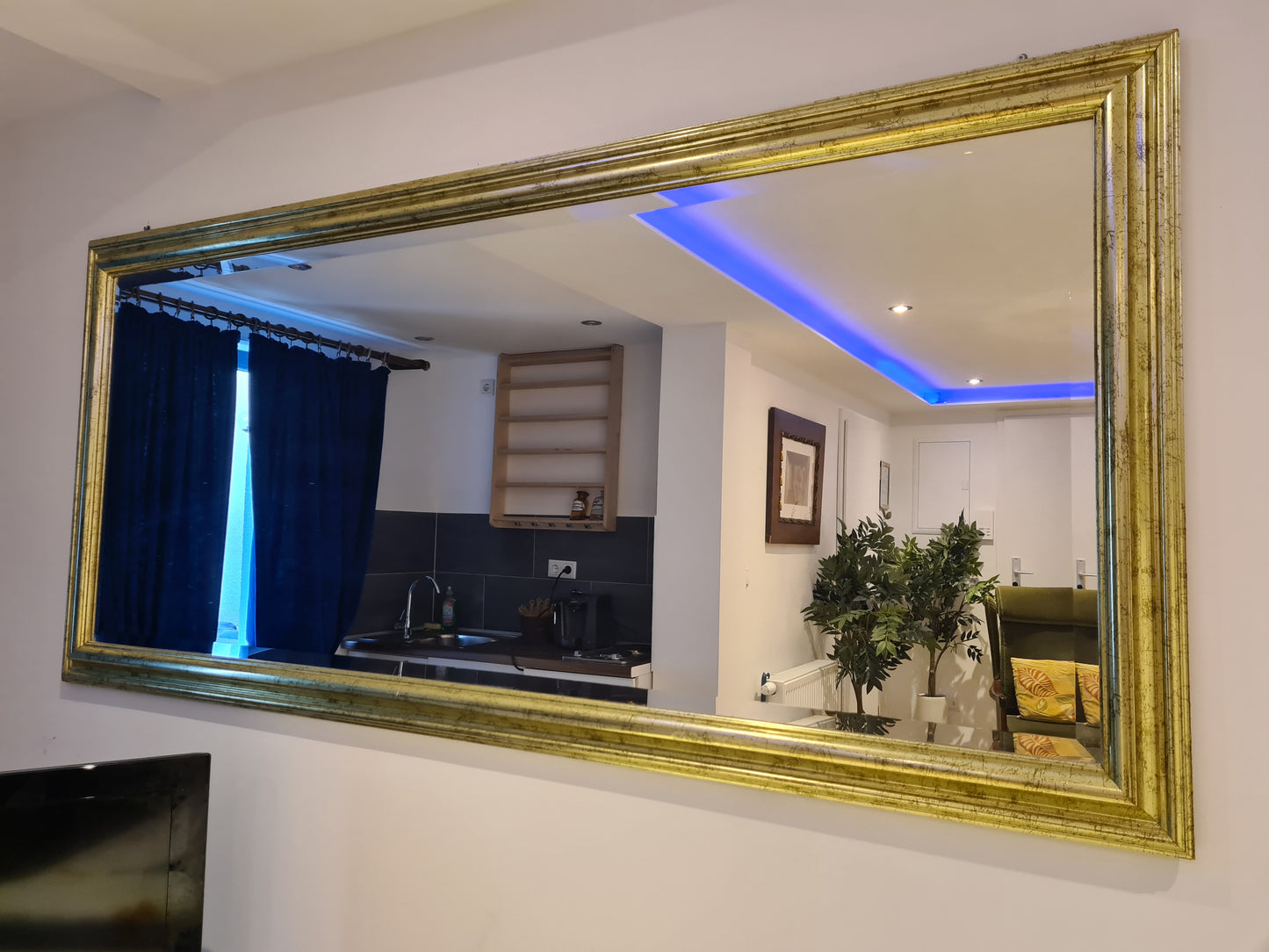 Jugendstil Wandspiegel im vergoldeten Holzrahmen 185x85cm