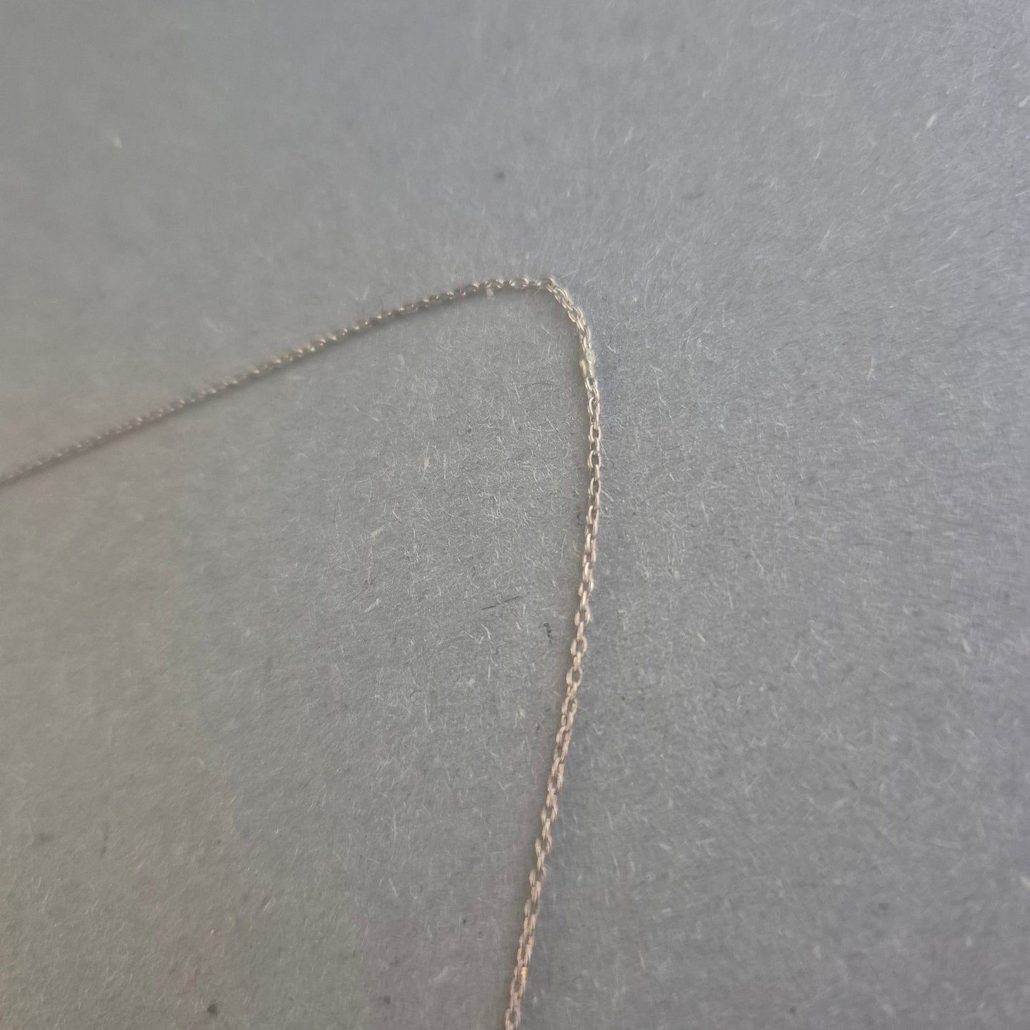 Feine Silberkette 925 – Zeitlose Eleganz in zarter Ausführung