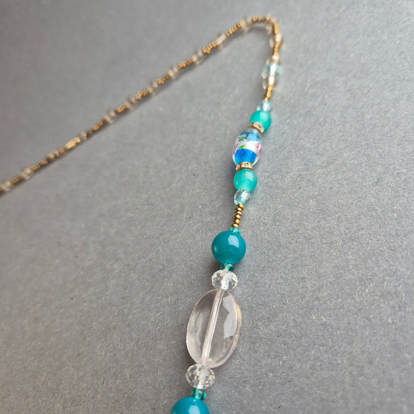 Handgefertigte Glasperlenkette – Bunte Akzente mit Murano-Flair